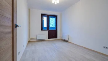 Собянин подарил автомобиль "Москвич" 200-тысячному москвичу, переселившемуся по реновации