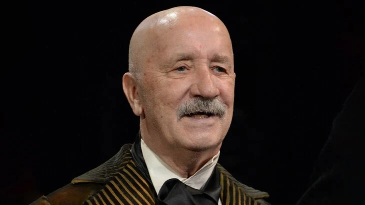 Умер сыгравший в "Папиных дочках" актер Вадим Александров Умер сыгравший в "Папиных дочках" актер Вадим Александров