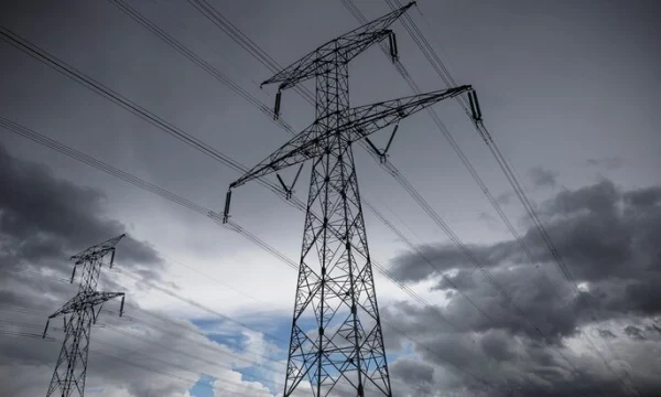 BFMTV: более 40 тысяч человек остались без электричества во Франции из-за непогоды BFMTV: более 40 тысяч человек остались без электричества во Франции из-за непогоды