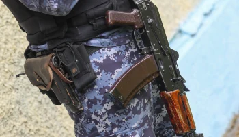 Взявшего заложников в Первоуральске мужчину задержали