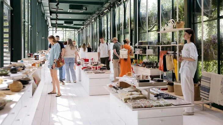 В столице представлен торговый маршрут по площадкам проекта "Лето в Москве" В столице представлен торговый маршрут по площадкам проекта "Лето в Москве"