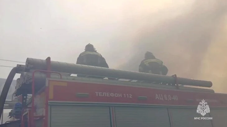 Открытое горение ликвидировано на строительном рынке в Солнечногорске Открытое горение ликвидировано на строительном рынке в Солнечногорске