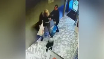 В Подольске мужчина ударил женщину в лицо в присутствии ее ребенка