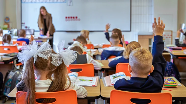 Минпросвещения РФ хочет запретить распространение готовых решений из учебников Минпросвещения РФ хочет запретить распространение готовых решений из учебников