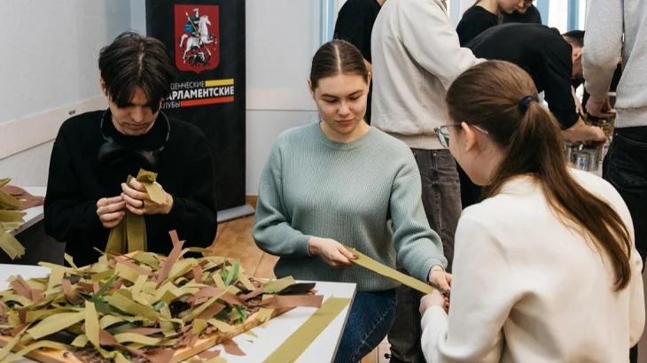 Московские студенты отправили 80 тонн гумпомощи бойцам СВО и жителям приграничья Московские студенты отправили 80 тонн гумпомощи бойцам СВО и жителям приграничья