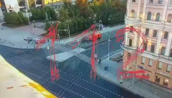 Кадры с моментом массового ДТП на Страстном бульваре появились в Сети