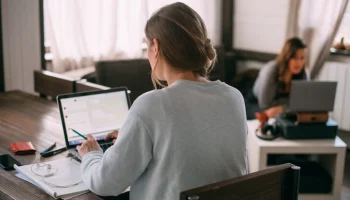 "Известия": Минтруд оценил число занятых в тени россиян в 9,6 млн