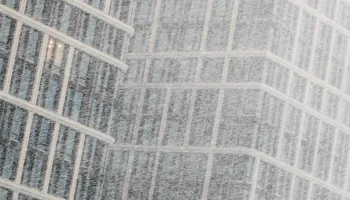 Пойдет на убыль: синоптик Ильин рассказал, когда закончится снегопад в Москве