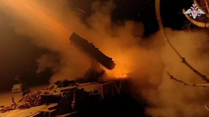 Собянин сообщил о ликвидации еще шести вражеских БПЛА, летевших к Москве Собянин сообщил о ликвидации еще шести вражеских БПЛА, летевших к Москве