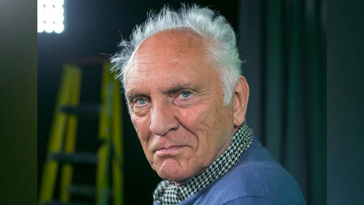 Актер Теренс Стэмп скончался в возрасте 87 лет Актер Теренс Стэмп скончался в возрасте 87 лет