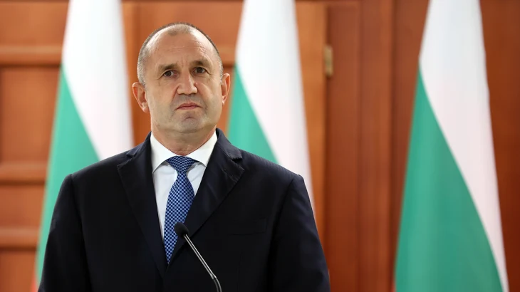 Премьер Болгарии подтвердил готовность наложить вето на 21-й пакет санкций против РФ Премьер Болгарии подтвердил готовность наложить вето на 21-й пакет санкций против РФ