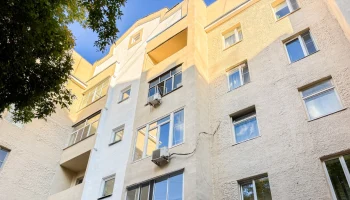 Жилой дом, возведенный в стиле конструктивизма в 1928 году, обновляют по программе капитального ремо