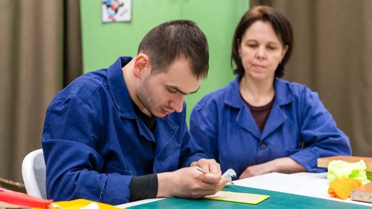 Москва помогает детям с аутизмом развивать социальные и бытовые навыки Москва помогает детям с аутизмом развивать социальные и бытовые навыки