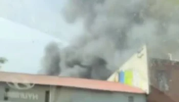 Бытовки загорелись на Волоколамском шоссе у метро &laquo;Спартак&raquo;