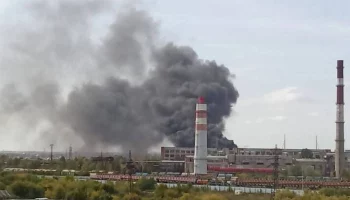 Пожар произошел на заводе "Омсктрансмаш" в Омске