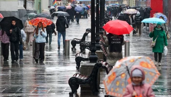 Синоптики рассказали об облачной погоде с дождем в Москве 21 октября