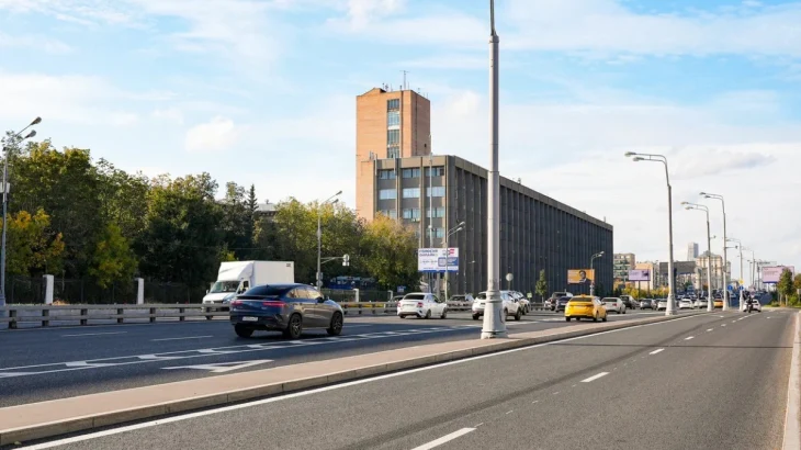 Участок Ленинградского шоссе отремонтировали на севере Москвы Участок Ленинградского шоссе отремонтировали на севере Москвы