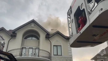 Кровля частного дома загорелась в Новой Москве