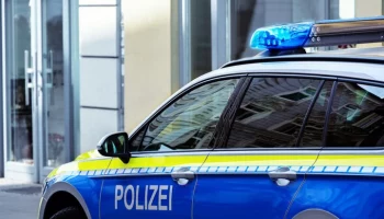 Автомобиль сбил прохожих в Берлине