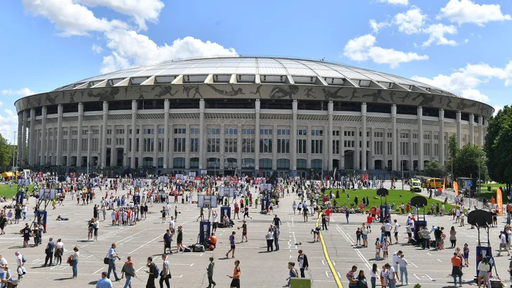 Москвичей предупредили об ограничениях на станциях метро вблизи «Лужников» Москвичей предупредили об ограничениях на станциях метро вблизи «Лужников»