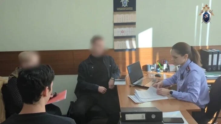 В Красноярске анестезиолога обвинили в смерти 7-летнего ребенка в стоматологии В Красноярске анестезиолога обвинили в смерти 7-летнего ребенка в стоматологии