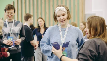 Сергунина рассказала о программах обучения волонтеров в Москве