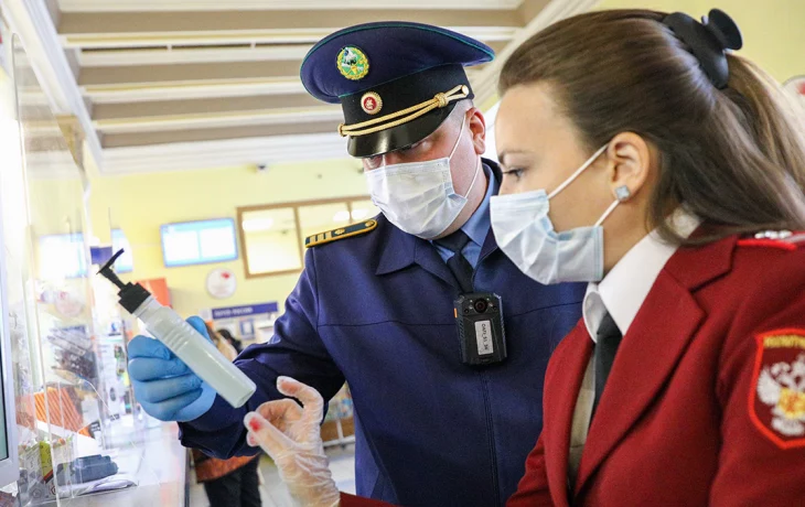 Роспотребнадзор назвал продукты, вызвавшие ботулизм у москвичей Роспотребнадзор назвал продукты, вызвавшие ботулизм у москвичей