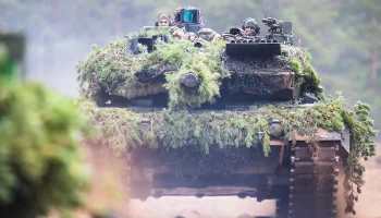 СМИ: Кадры с захваченным на Украине танком Leopard напугали США