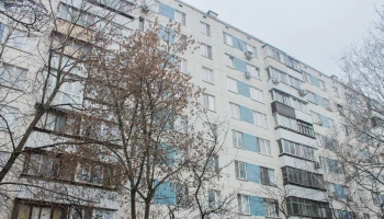 В жилом доме в районе Бибирево в 2025 году произвели замену всего лифтового оборудования