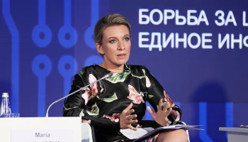 &laquo;Есть задача-максимум&raquo;: Захарова сообщила о втором фронте НАТО против России