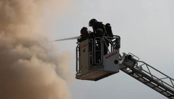 Слюсарь: Быстро потушить пожар в порту Таганрога послу удара ВСУ не получится
