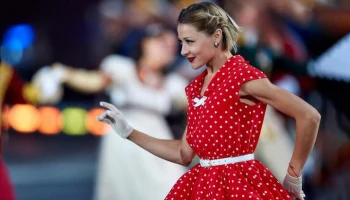 В стиле 1950-х: проект "Зима в Москве" проведет костюмированный фестиваль