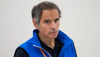 Глава МАГАТЭ призвал прекратить атаки БПЛА после удара по подстанции ЗАЭС