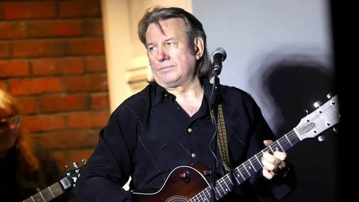 Певец Юрий Лоза заявил, что его обманули мошенники Певец Юрий Лоза заявил, что его обманули мошенники