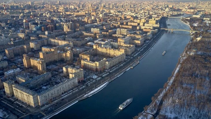 В ВШЭ назвали центр и юго-запад Москвы самыми удобными для пешеходов