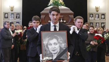 Актрису Ольгу Чиповскую похоронили на Хованском кладбище Москвы