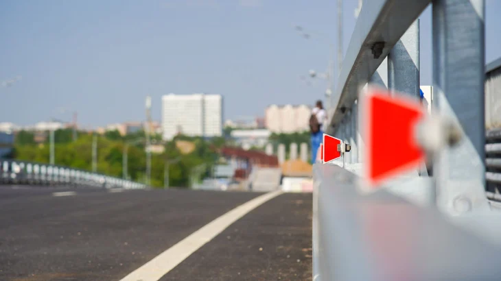 Специалисты отремонтировали асфальт на Юго-Восточной хорде в Москве Специалисты отремонтировали асфальт на Юго-Восточной хорде в Москве