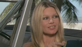 СМИ: Французскую актрису Брижит Бардо вновь госпитализировали в городе Тулон