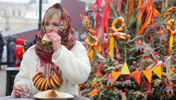 Более 220 декоративных конструкций установят в Москве в преддверии Масленицы