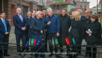 Собянин: Кинопарк «Москино» востребован для съемок патриотических проектов Собянин: Кинопарк «Москино» востребован для съемок патриотических проектов
