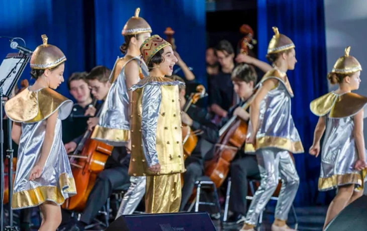 Юных москвичей пригласили на детский фестиваль искусств «Январские вечера» Юных москвичей пригласили на детский фестиваль искусств «Январские вечера»