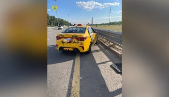 Таксист в Москве открыл стрельбу из травматического пистолета по пассажиру