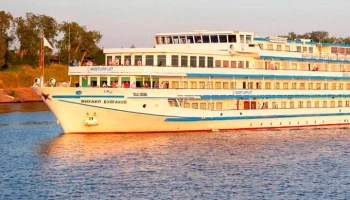 Уголовное дело возбуждено после отравления пассажиров теплохода "Михаил Булгаков"