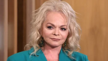 Долина объяснила, почему не комментировала ситуацию с мошенниками и квартирой