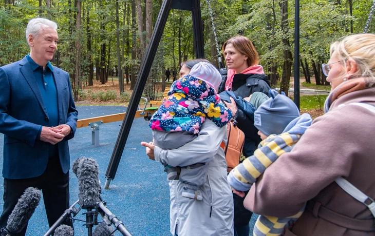 Собянин: К открытию Троицкой линии территории возле новых станций благоустроят Собянин: К открытию Троицкой линии территории возле новых станций благоустроят