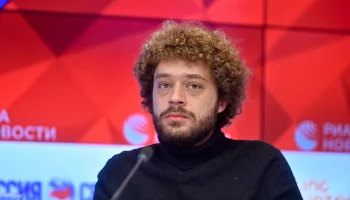 Илью Варламова* признали террористом и экстремистом в России