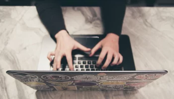 Более 440 тысяч раз москвичи воспользовались сервисами в сфере земли и имущества