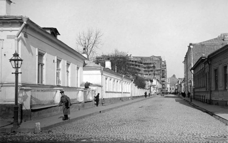 Калошин переулок 4