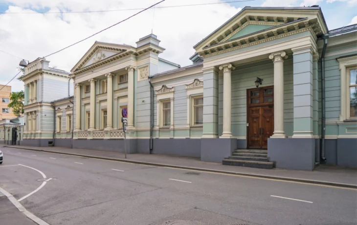 Александра Лукьянова улица 1