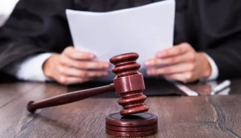 Мать погибших туристов Назимовых получила право выступить сообвинителем в деле об их убийстве в Таил